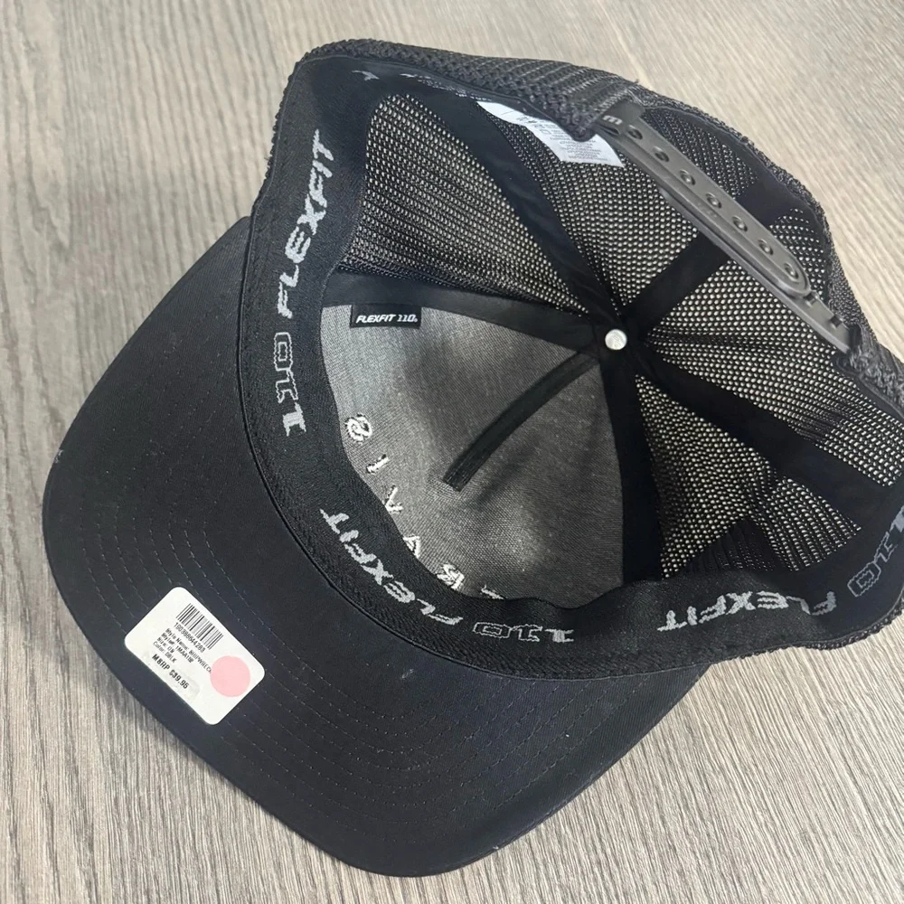 Travis Mathew Shipwreck Snapback Golf Hat Black FlexFit 110 Mesh Back New